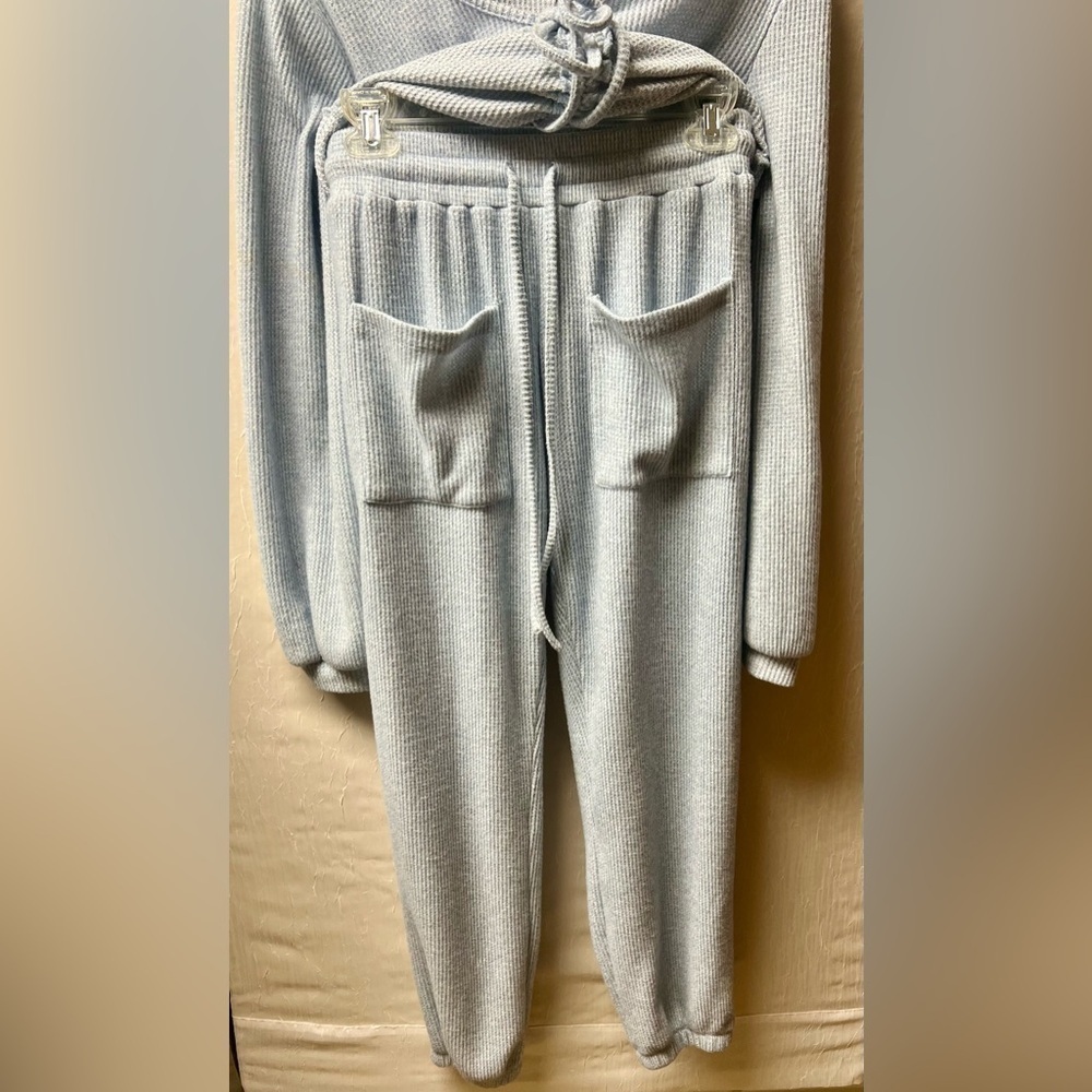 Kittenish Knit Set, M/L, Baby Blue, Jogger - Picture 8 of 8